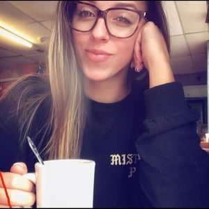 Meet your Posher, Megan